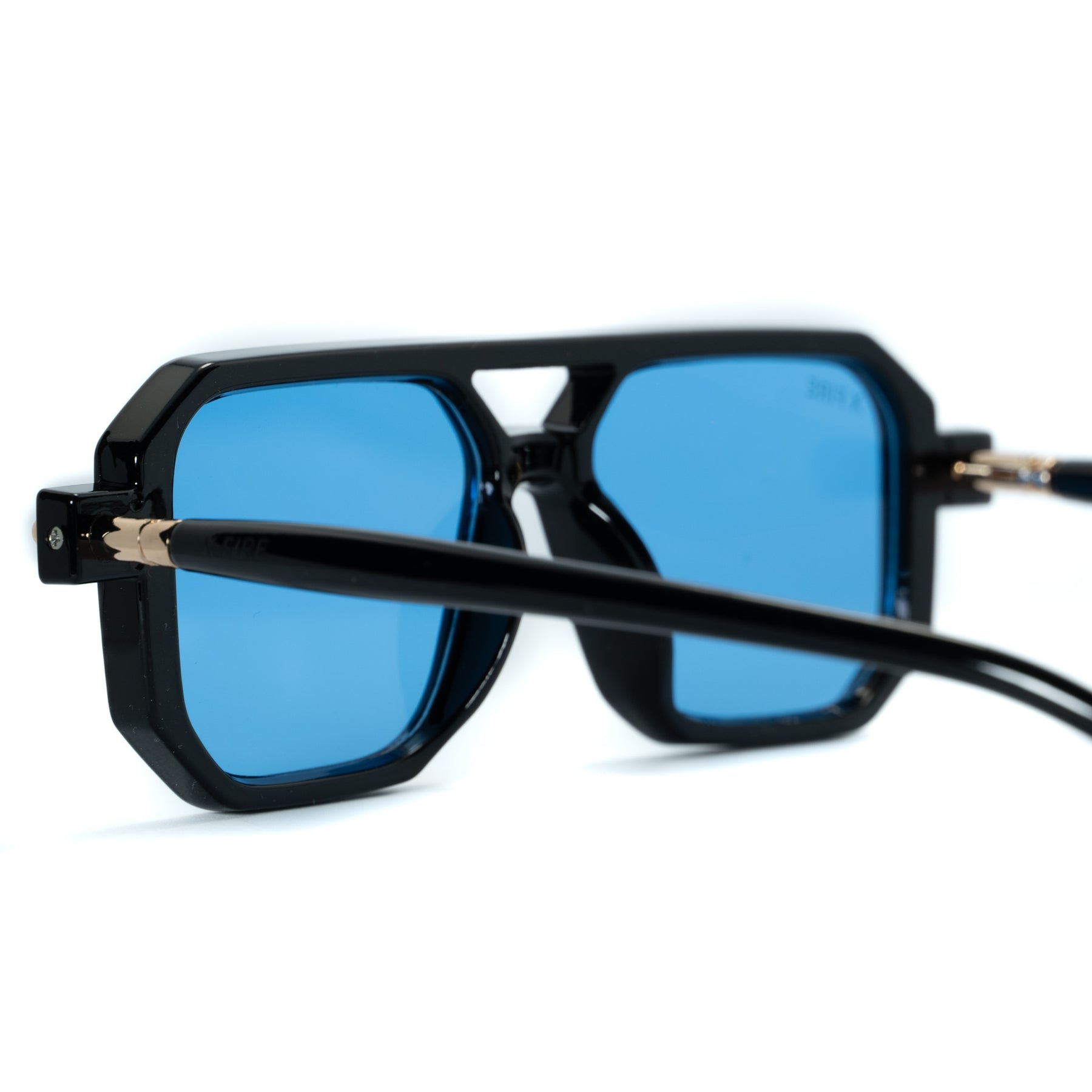 BALI BLACK | BLUE MIRROR