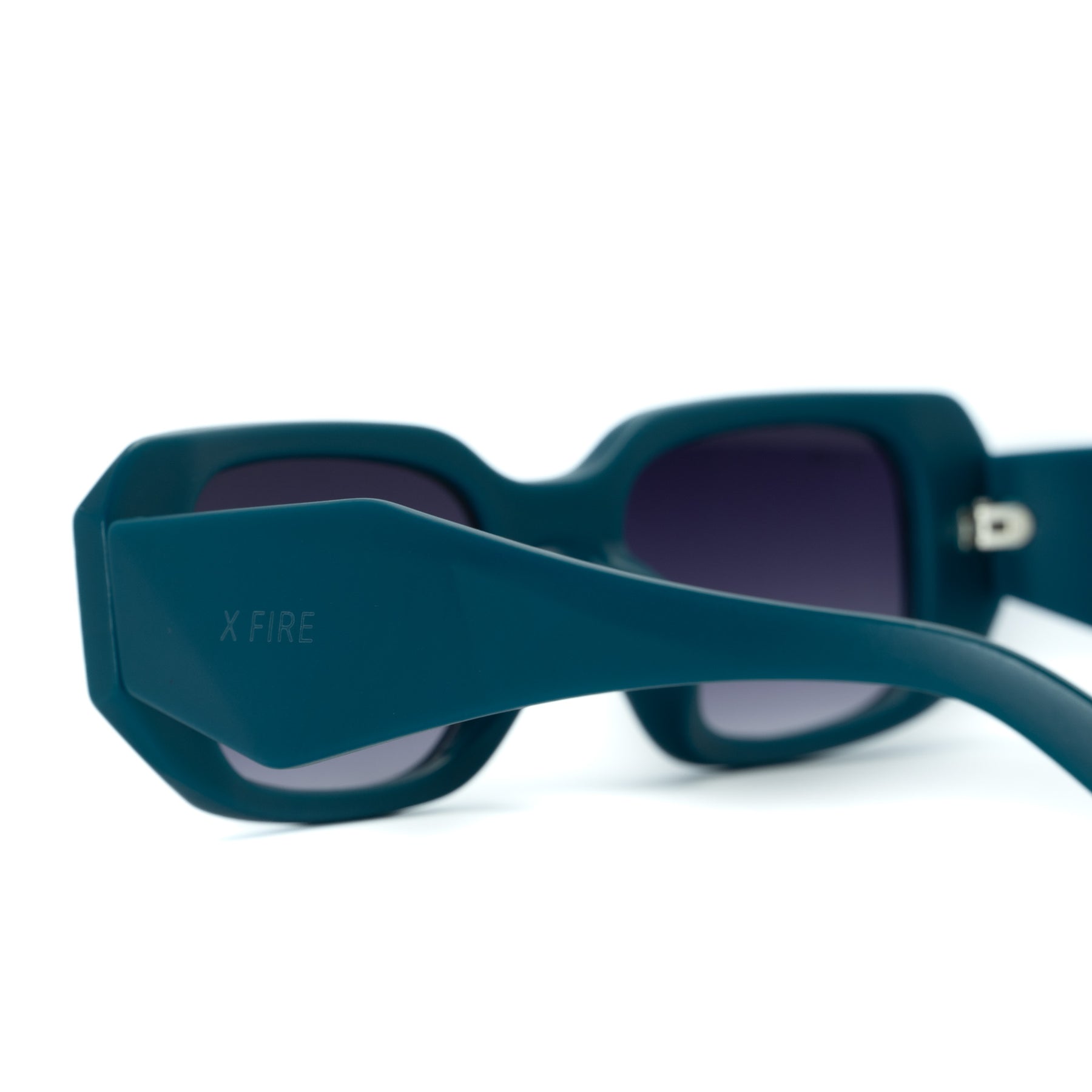 BOMBAY TURQUOISE | BLUE MIRROR