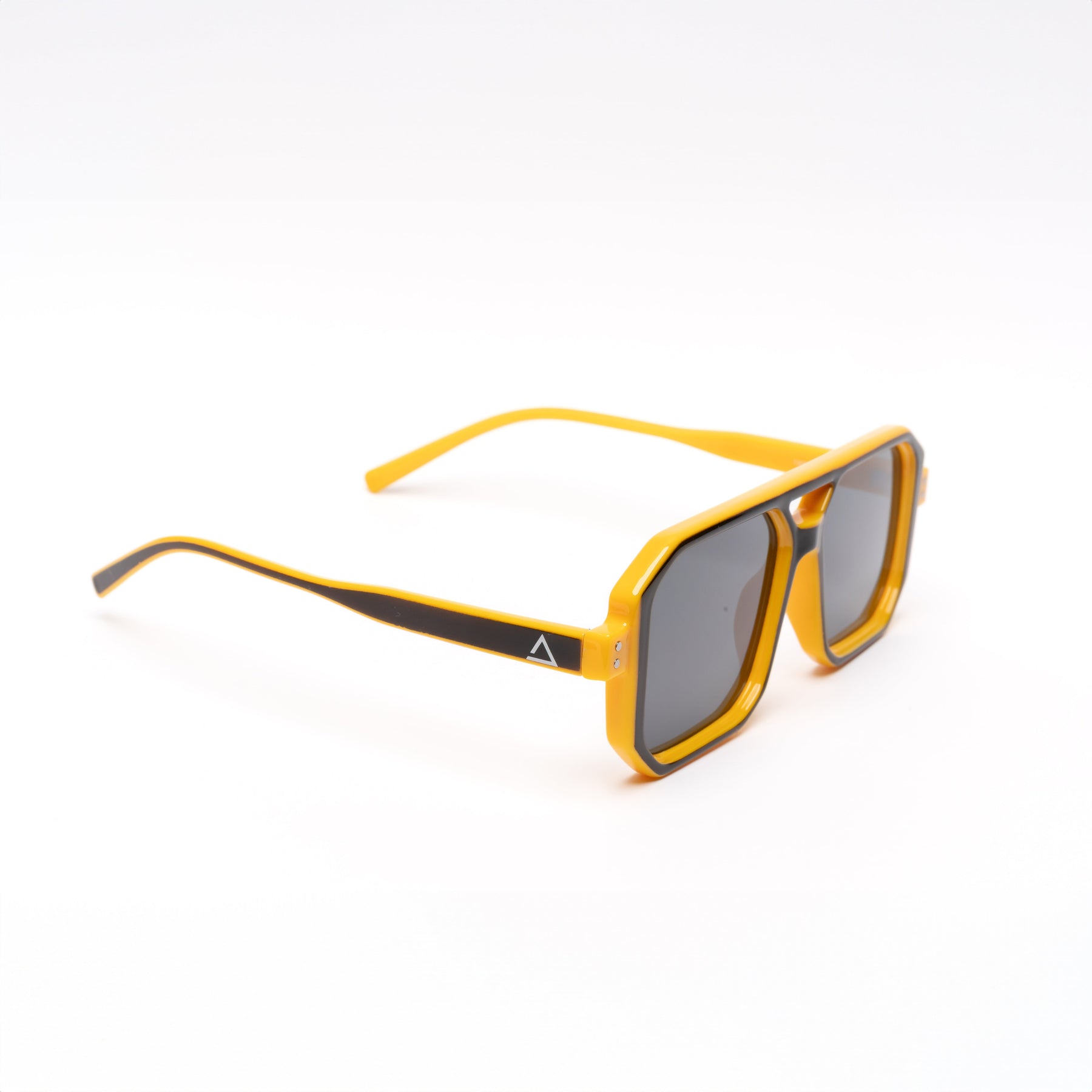 CASSIS BLACK/YELLOW | BLACK MIRROR