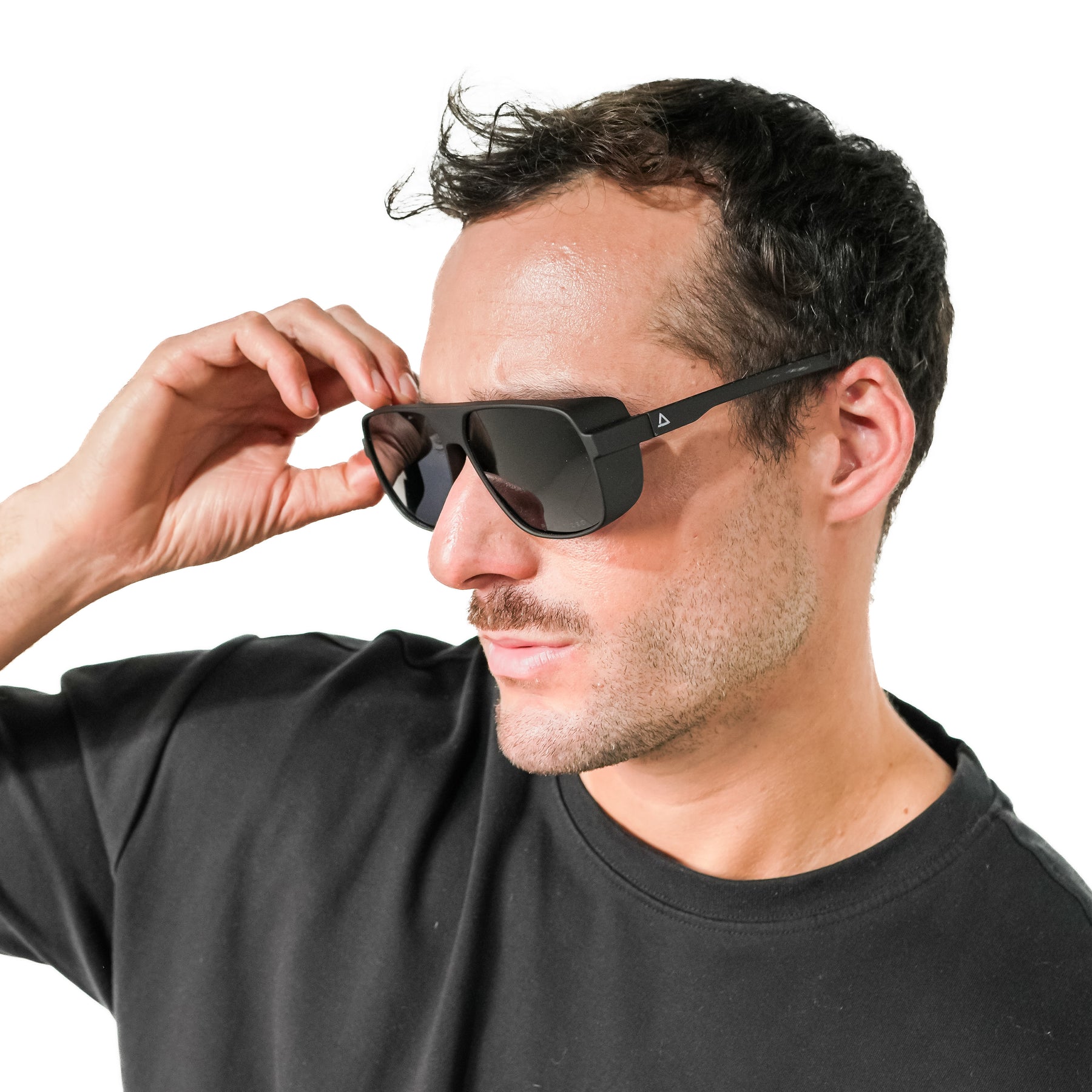 BARCANI BLACK | BLACK MIRROR