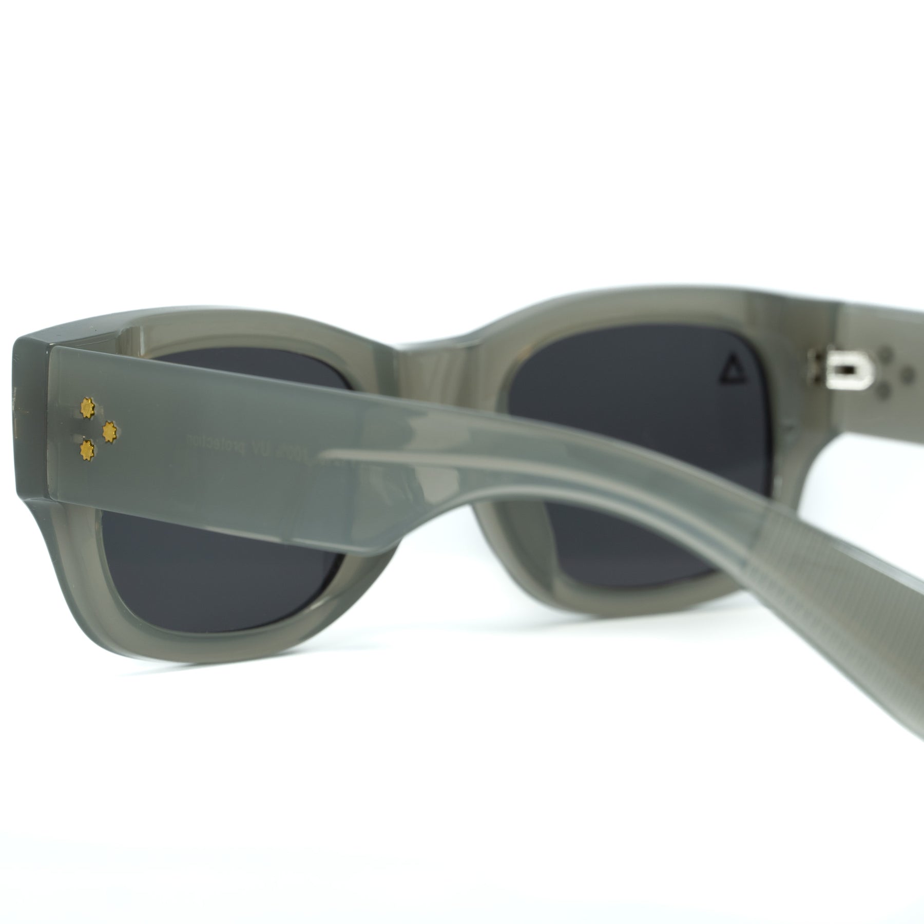 FOGGO GRAY | BLACK MIRROR