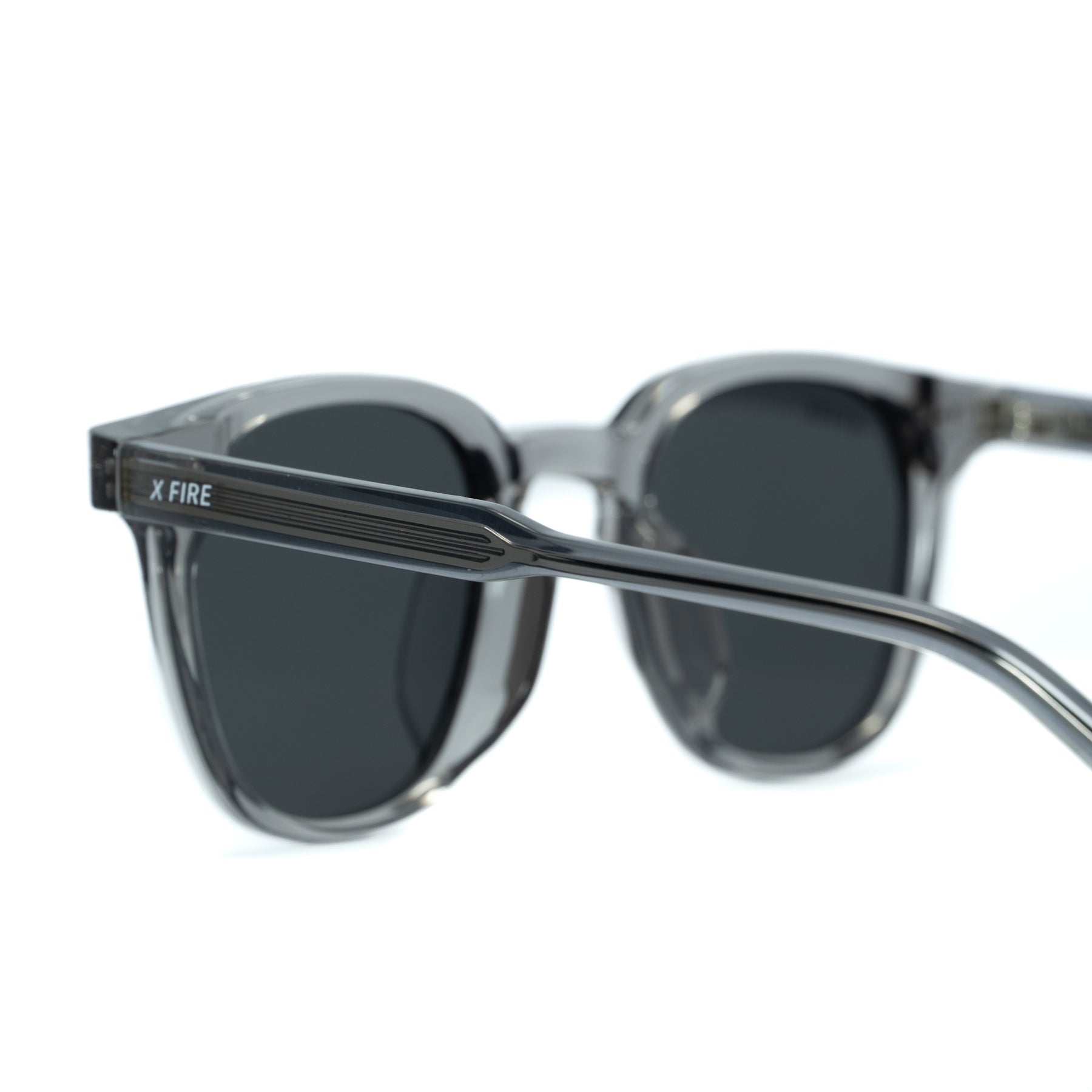 GRECO PLUS GRAY | BLACK MIRROR