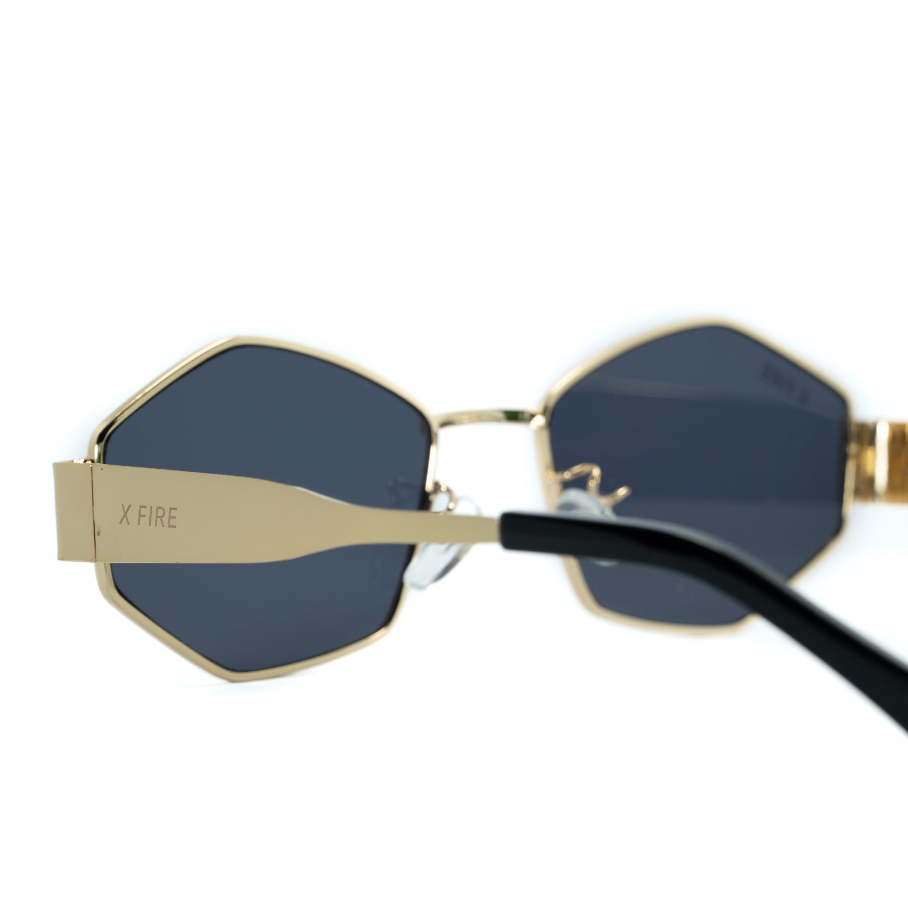 IRALA GOLD | BLACK MIRROR