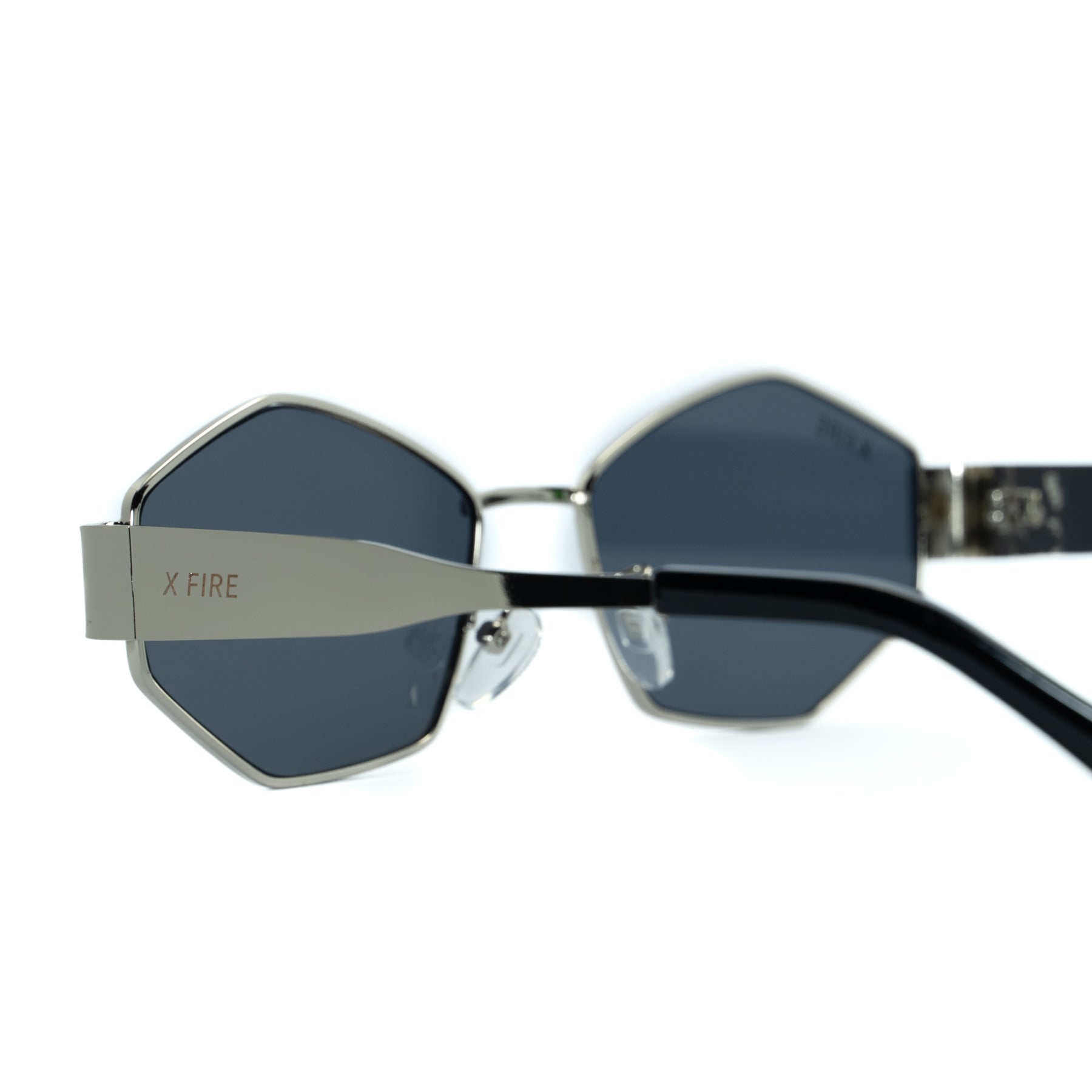 IRALA SILVER | GRAY MIRROR