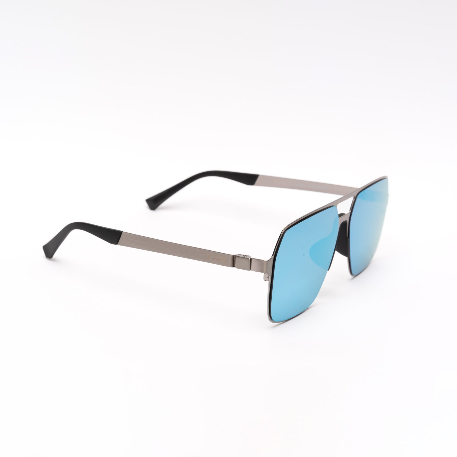 LANKA SILVER | BLUE MIRROR