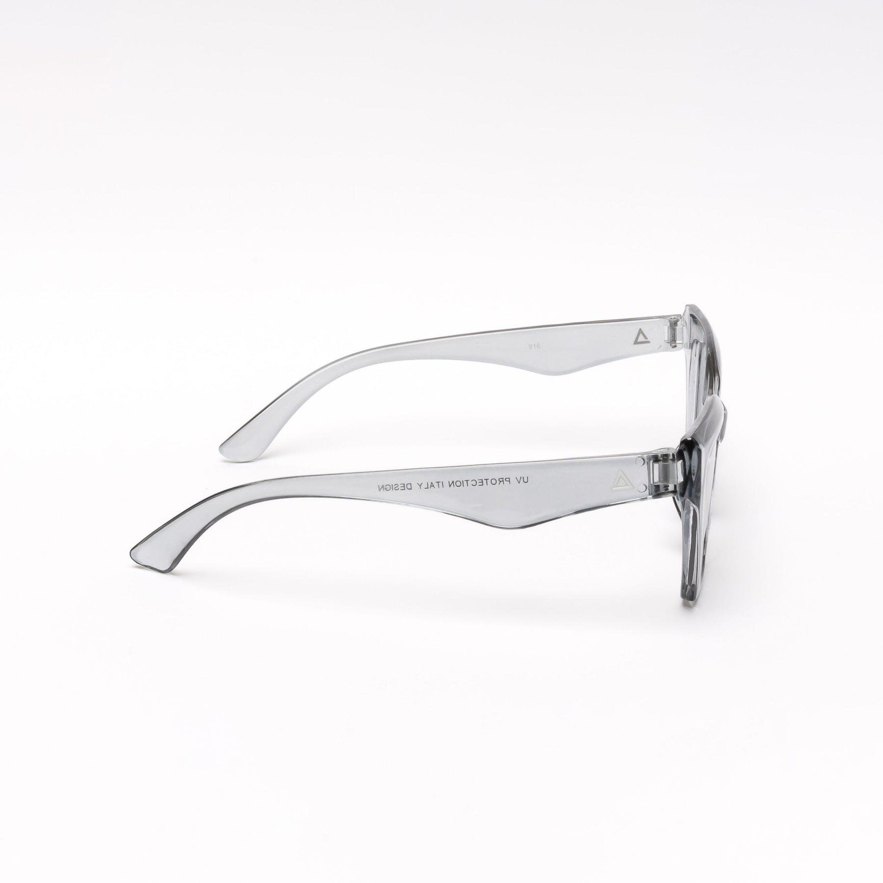 VANCOUVER GRAY | GRAY MIRROR