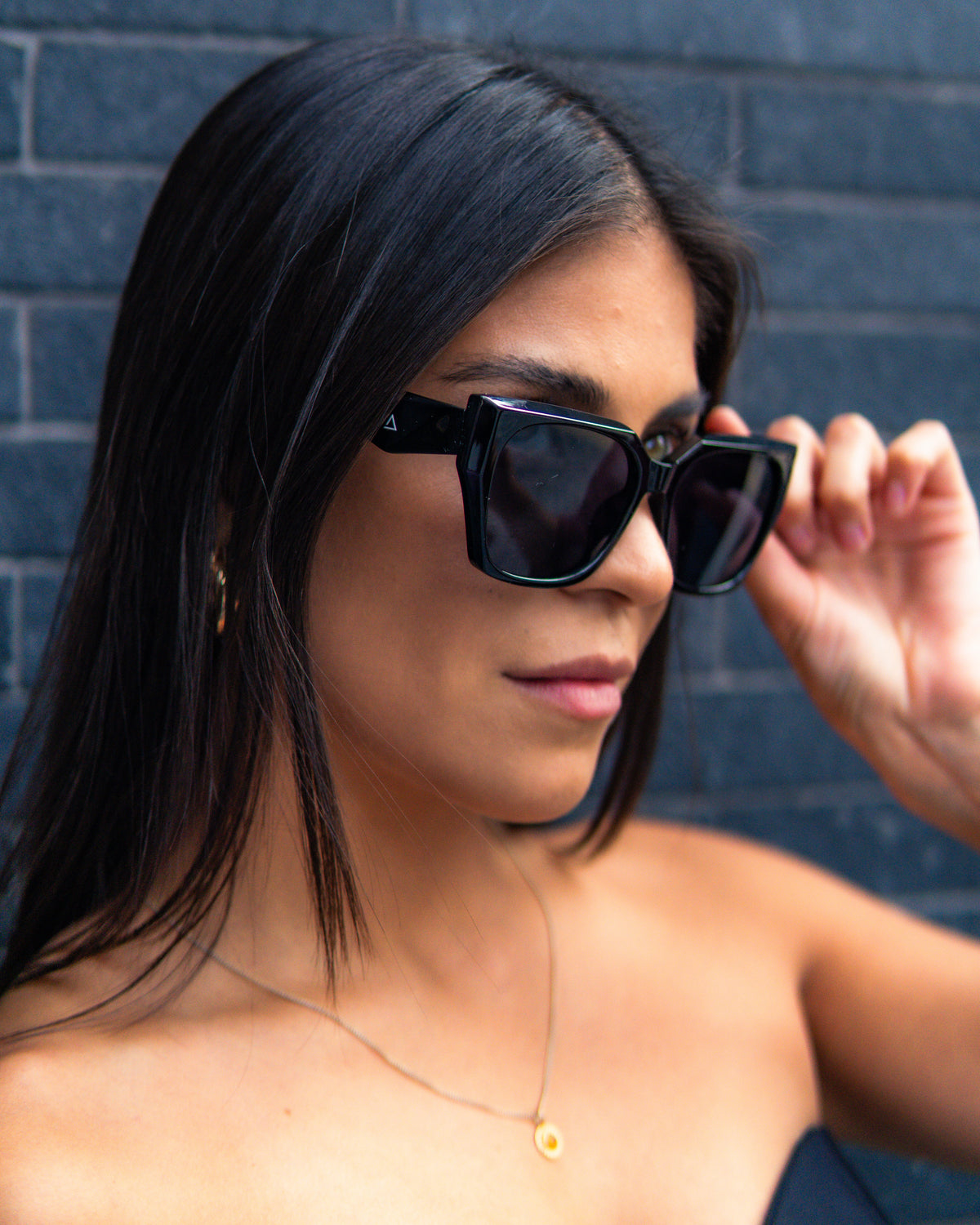 ALESSA BLACK | BLACK MIRROR