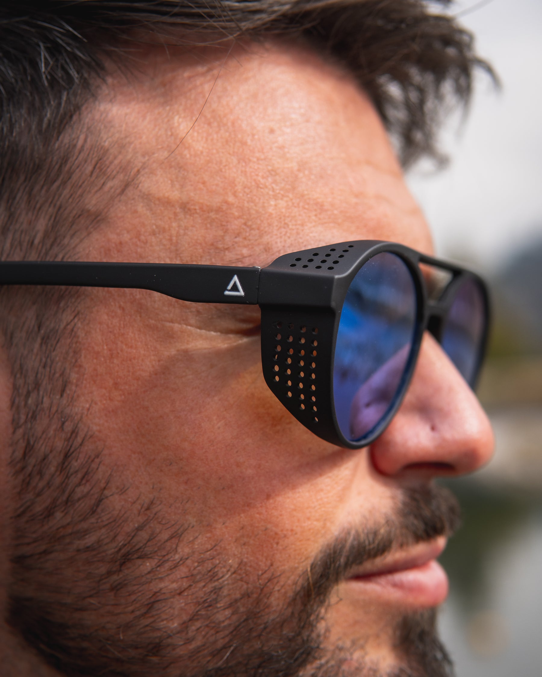REKZ BLACK | RED MIRROR