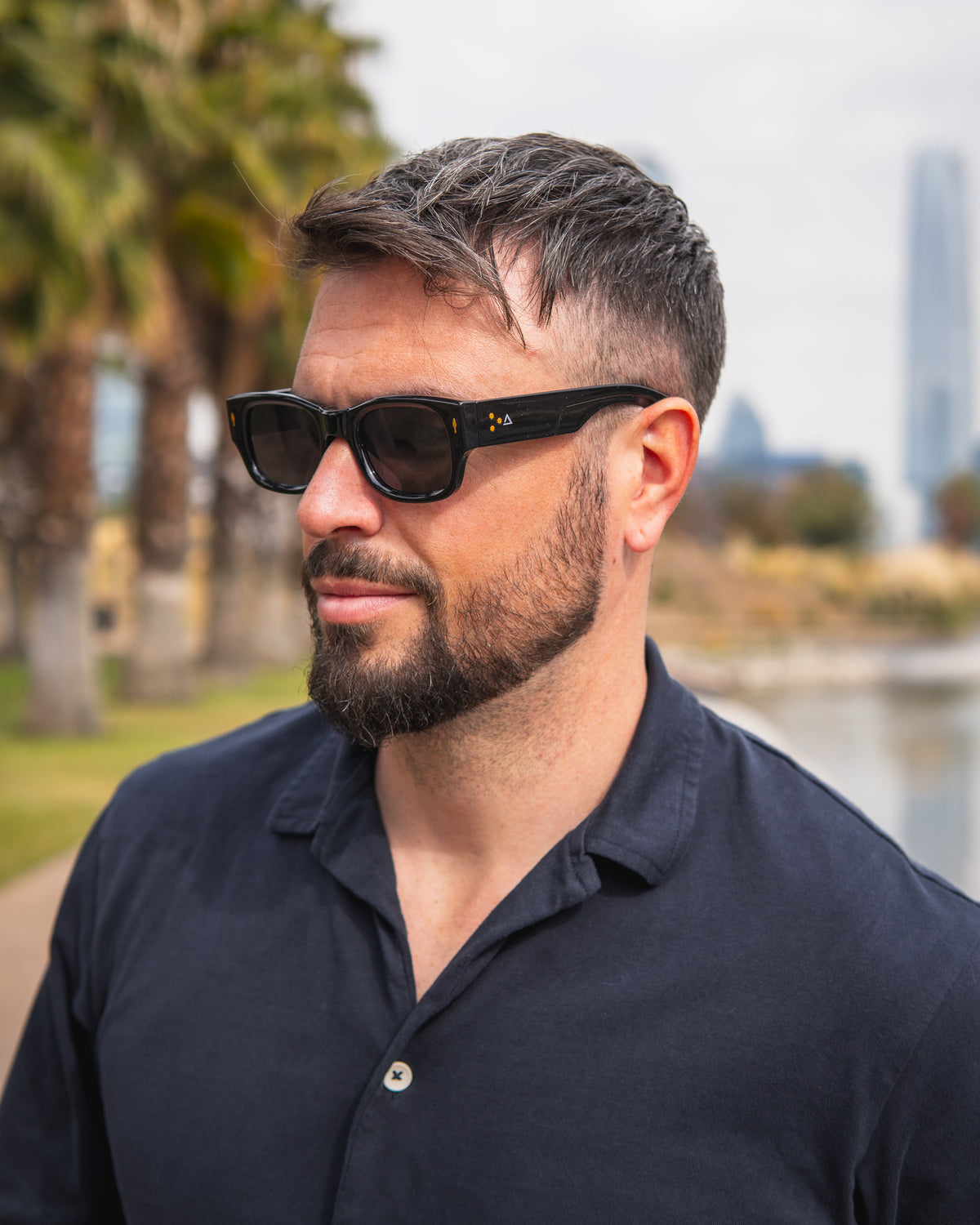 FOGGO BLACK | BLUE MIRROR