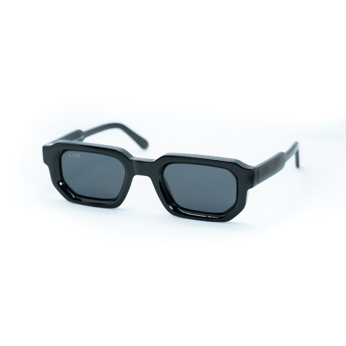 SAMBRA BLACK | BLACK MIRROR