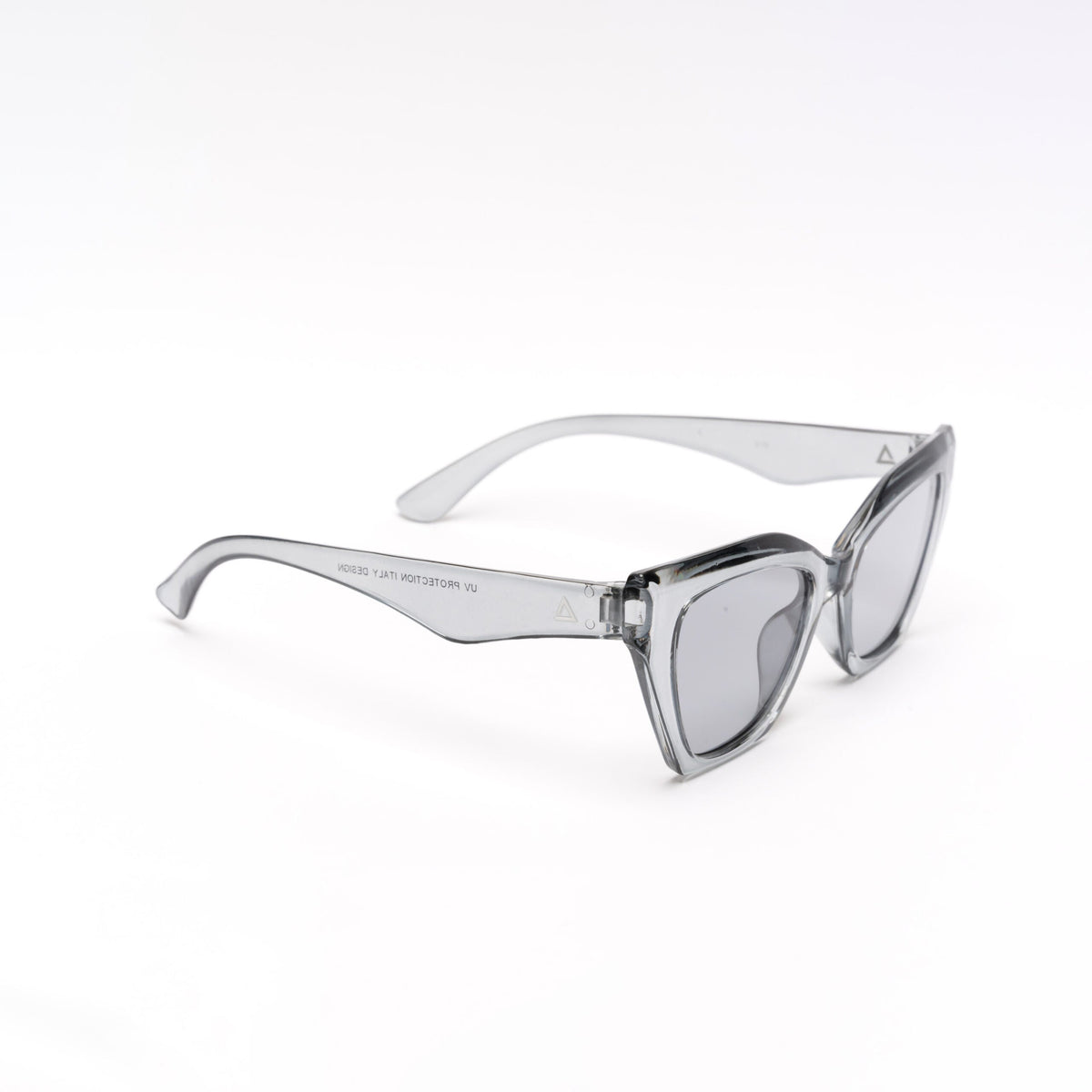 VANCOUVER GRAY | GRAY MIRROR