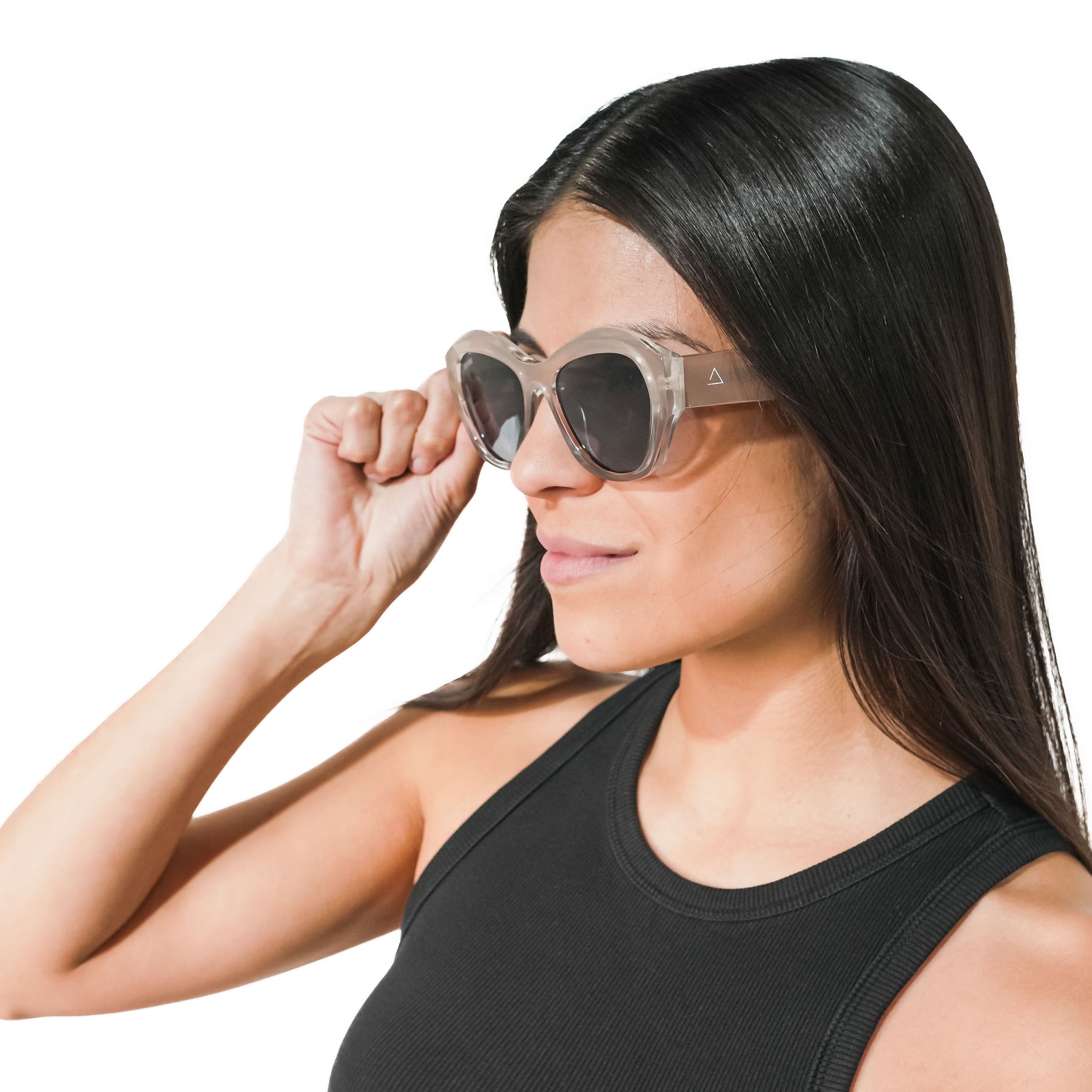 IDALIA BEIGE | BLACK MIRROR